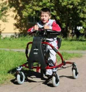 Cărucioare pentru copii cu paralizie cerebrală